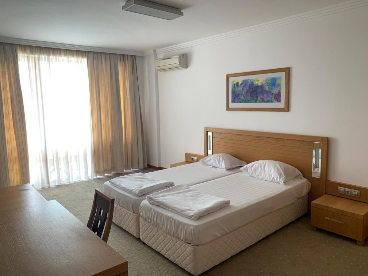 Kalina Private Apartments In Emerald Resort, Ravda Exterior foto